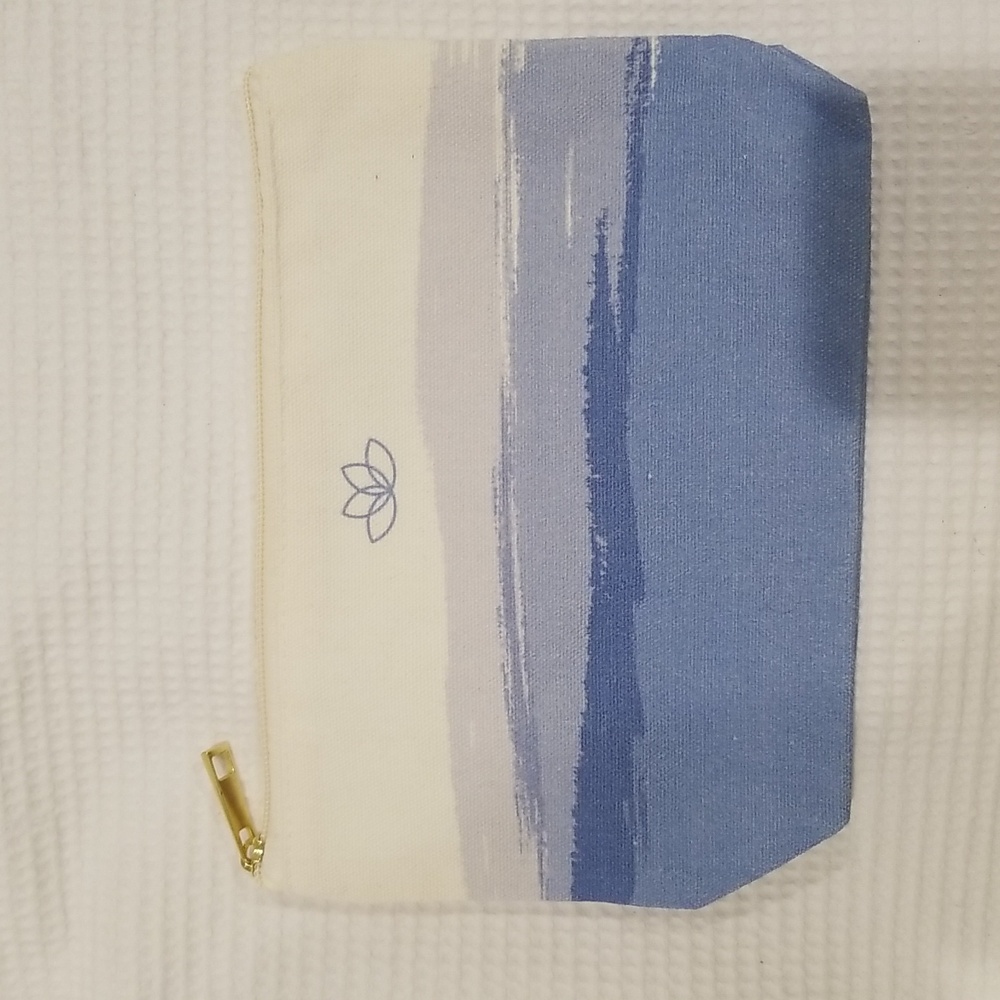 Derma E Blue and Cream Cosmeti Pouch with Gold Zipper